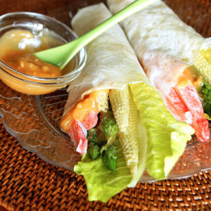 Crabmeat and Asparagus Spring Roll with Peanut Butter