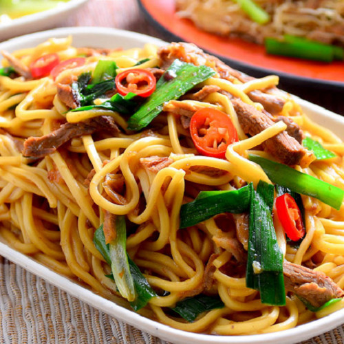 Garlic-Flavored Chinese Fried Noodles